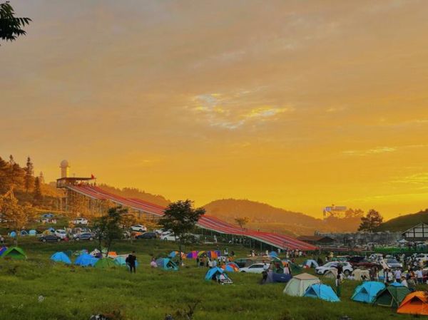 千野草場(風景和圖片一樣嗎)