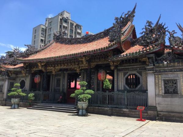 泉州龍山寺(它為什么被評為全國重點文物保護單位)