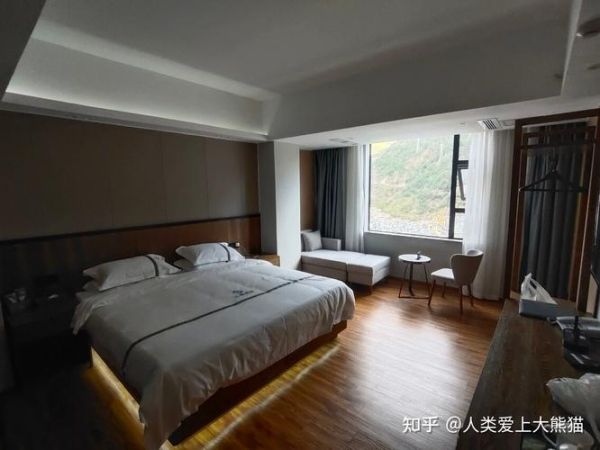 雅江住宿(哪家酒店更有當地特色)