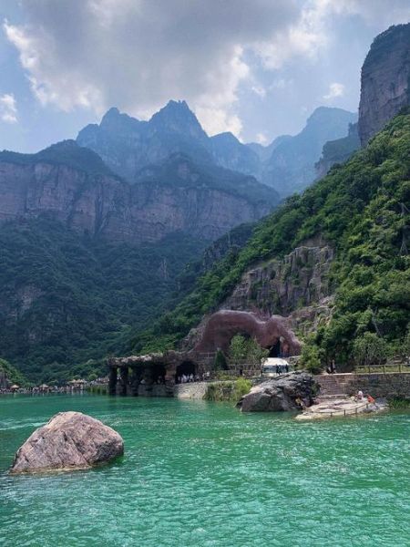 寶泉旅游度假區(到底值不值得去)