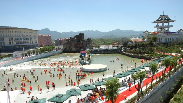 白鹿溫泉旅游度假景區(  現在還有哪些歷史故事)