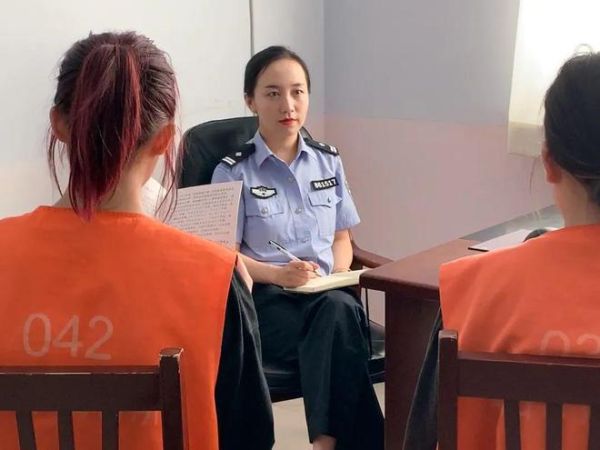 女性拘留所的真實生活(那些女性都經歷過什么)